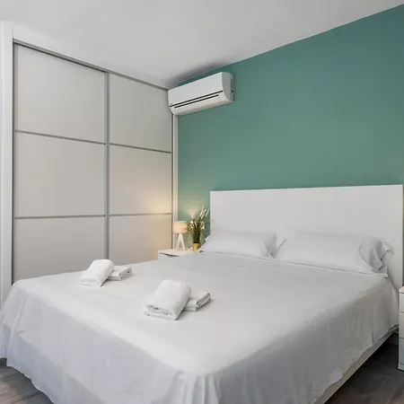 Moose - Plusholidays Villa Calpe